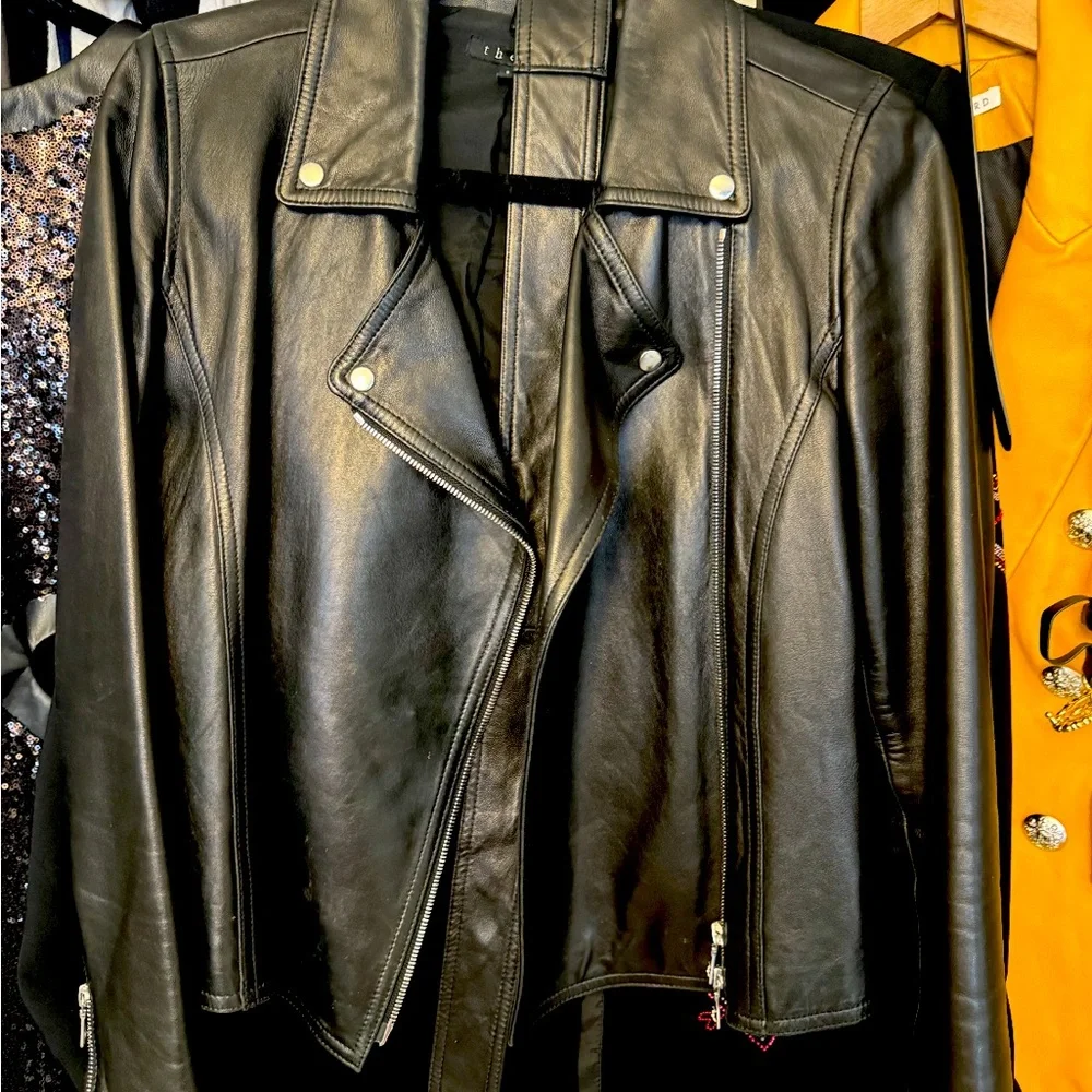 Theory butter soft leather moto jacket - Picture 2 of 2